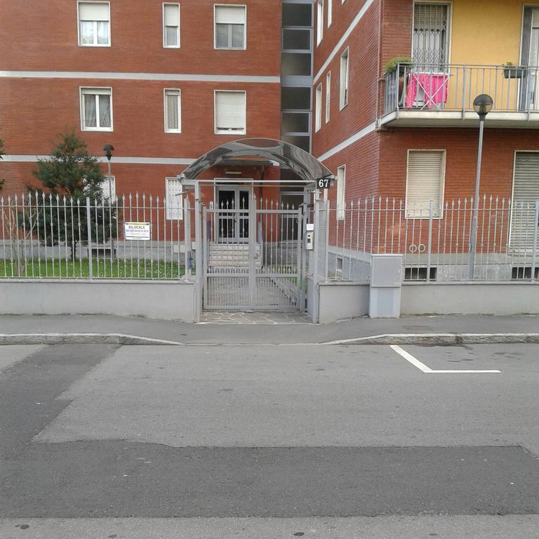 Milan House Hotel Luaran gambar