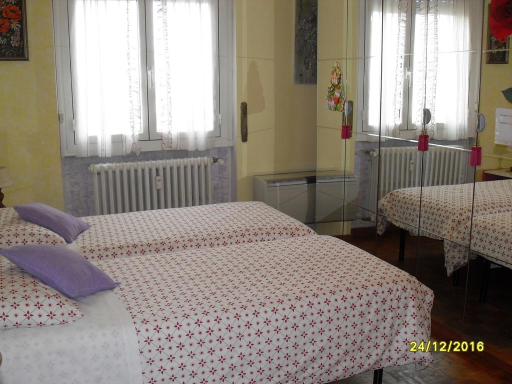 Milan House Hotel Luaran gambar